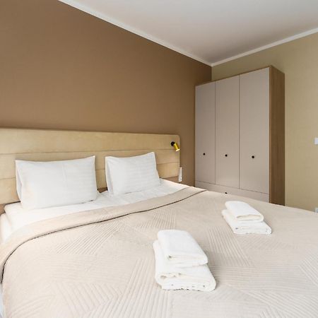 Bel Mare Holiday Apartments Near The Beach With Parking By Noclegi Renters 미엥지즈드로예 외부 사진