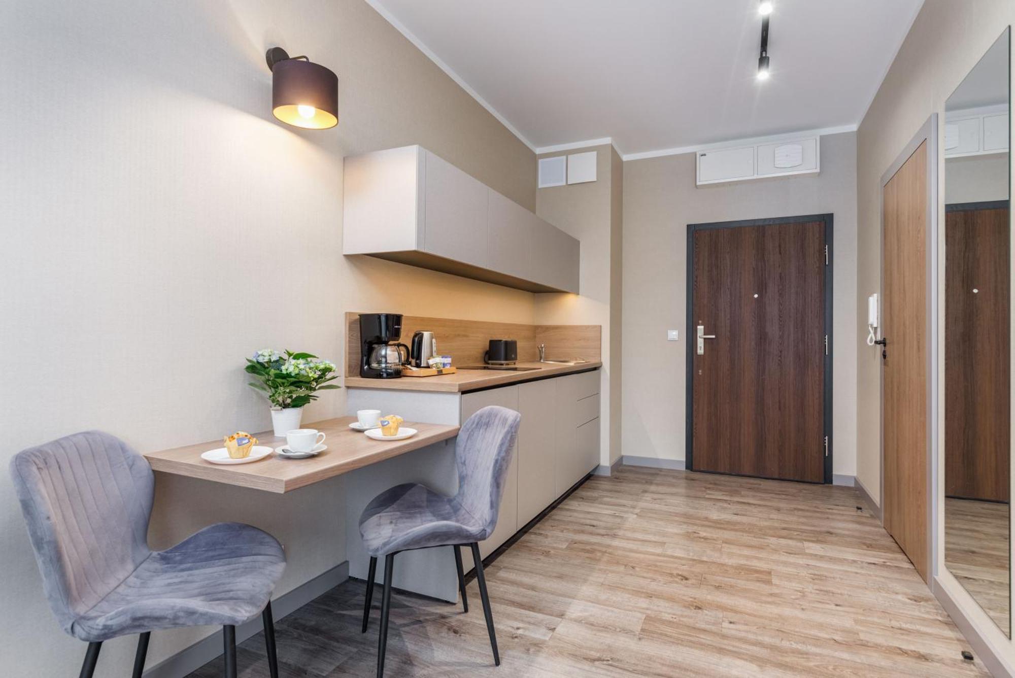 Bel Mare Holiday Apartments Near The Beach With Parking By Noclegi Renters 미엥지즈드로예 외부 사진