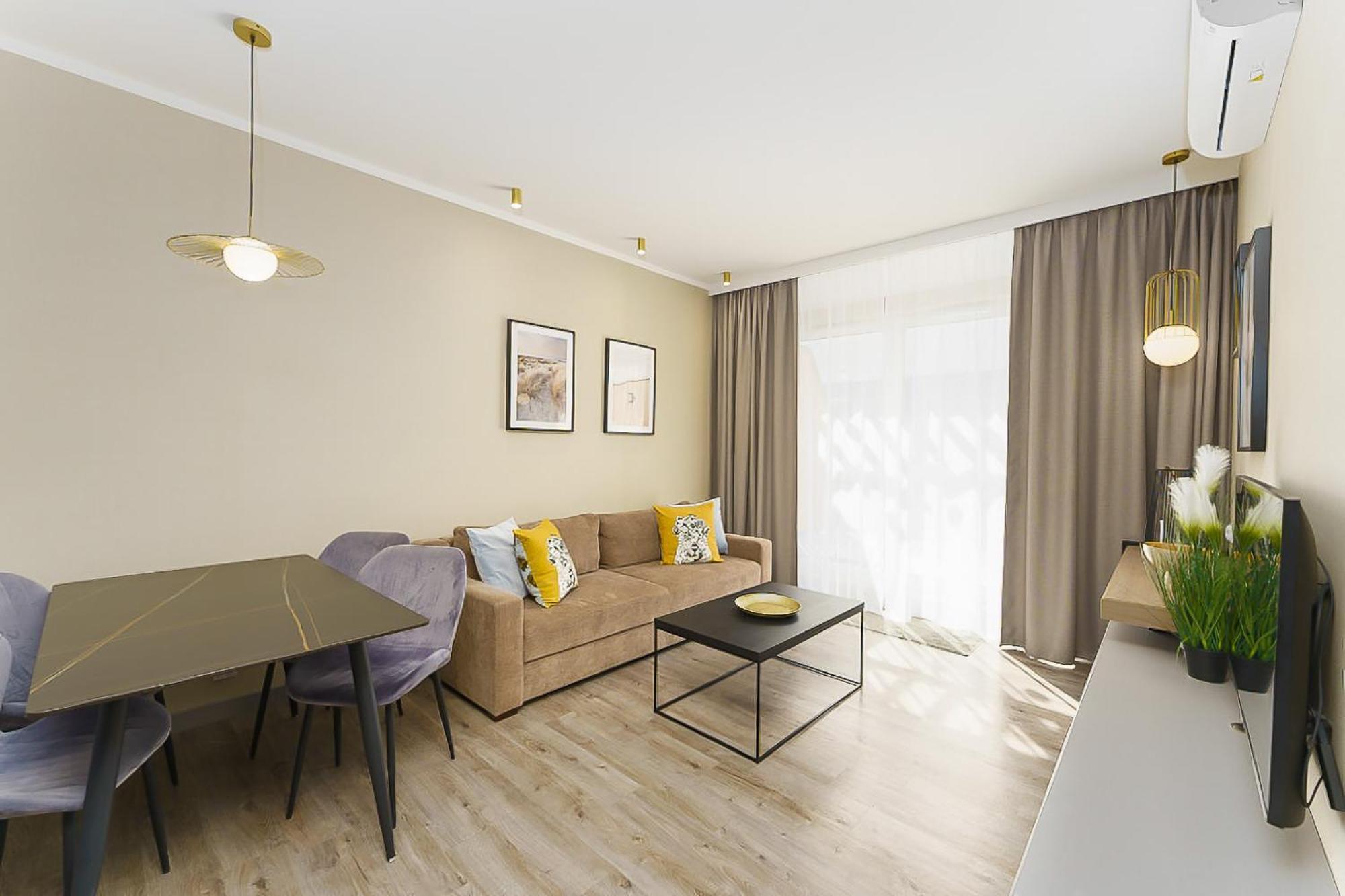 Bel Mare Holiday Apartments Near The Beach With Parking By Noclegi Renters 미엥지즈드로예 외부 사진