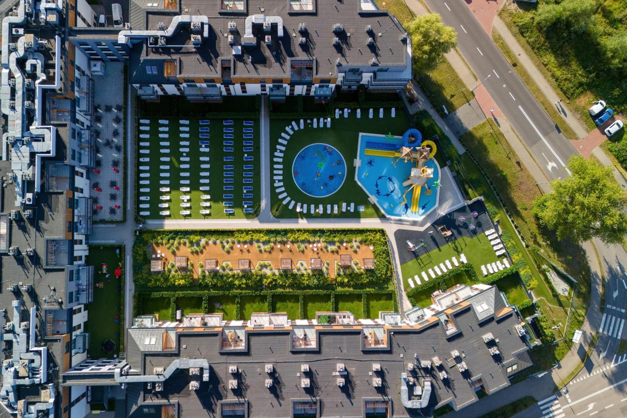 Bel Mare Holiday Apartments Near The Beach With Parking By Noclegi Renters 미엥지즈드로예 외부 사진